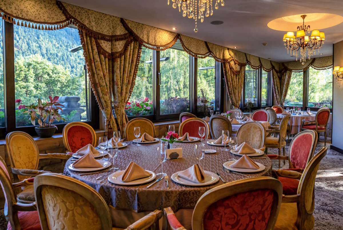 Restaurant - À Propos