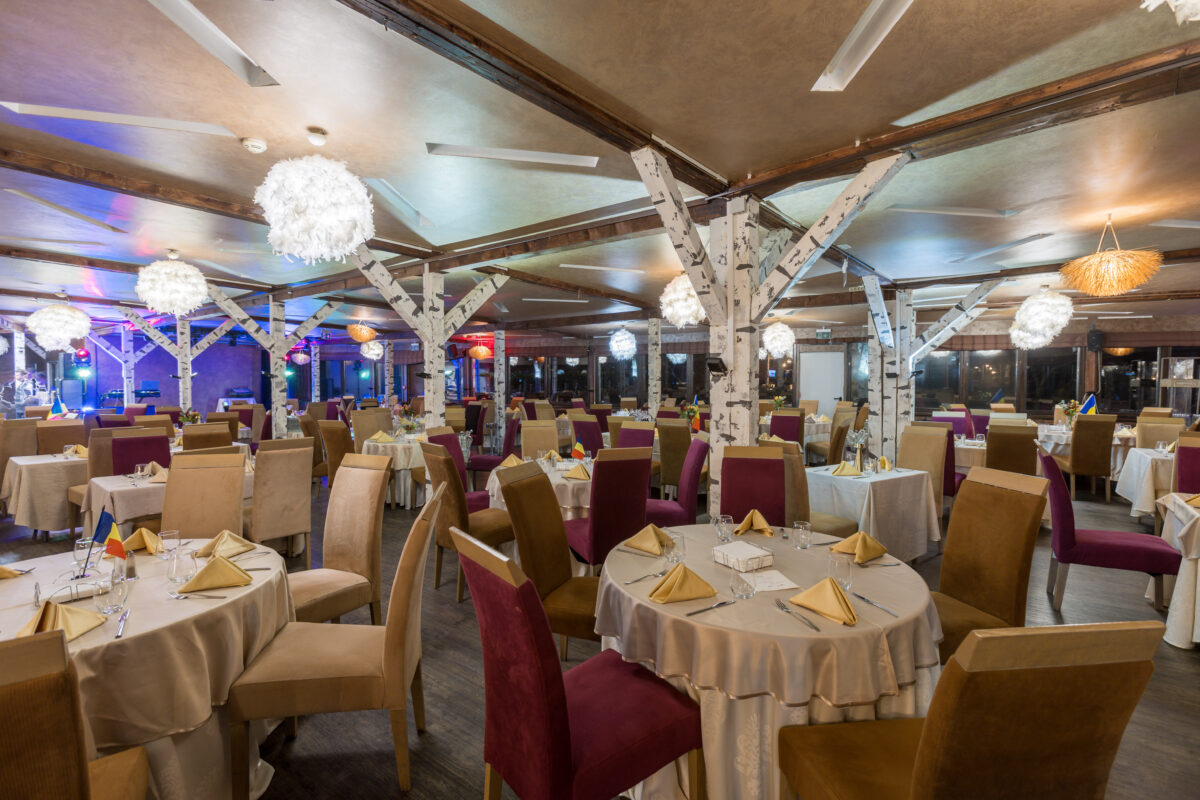Restaurant Traditional Romanesc - Forest